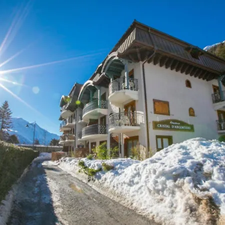 Résidence Le Cristal - Lognan 4 * Chamonix